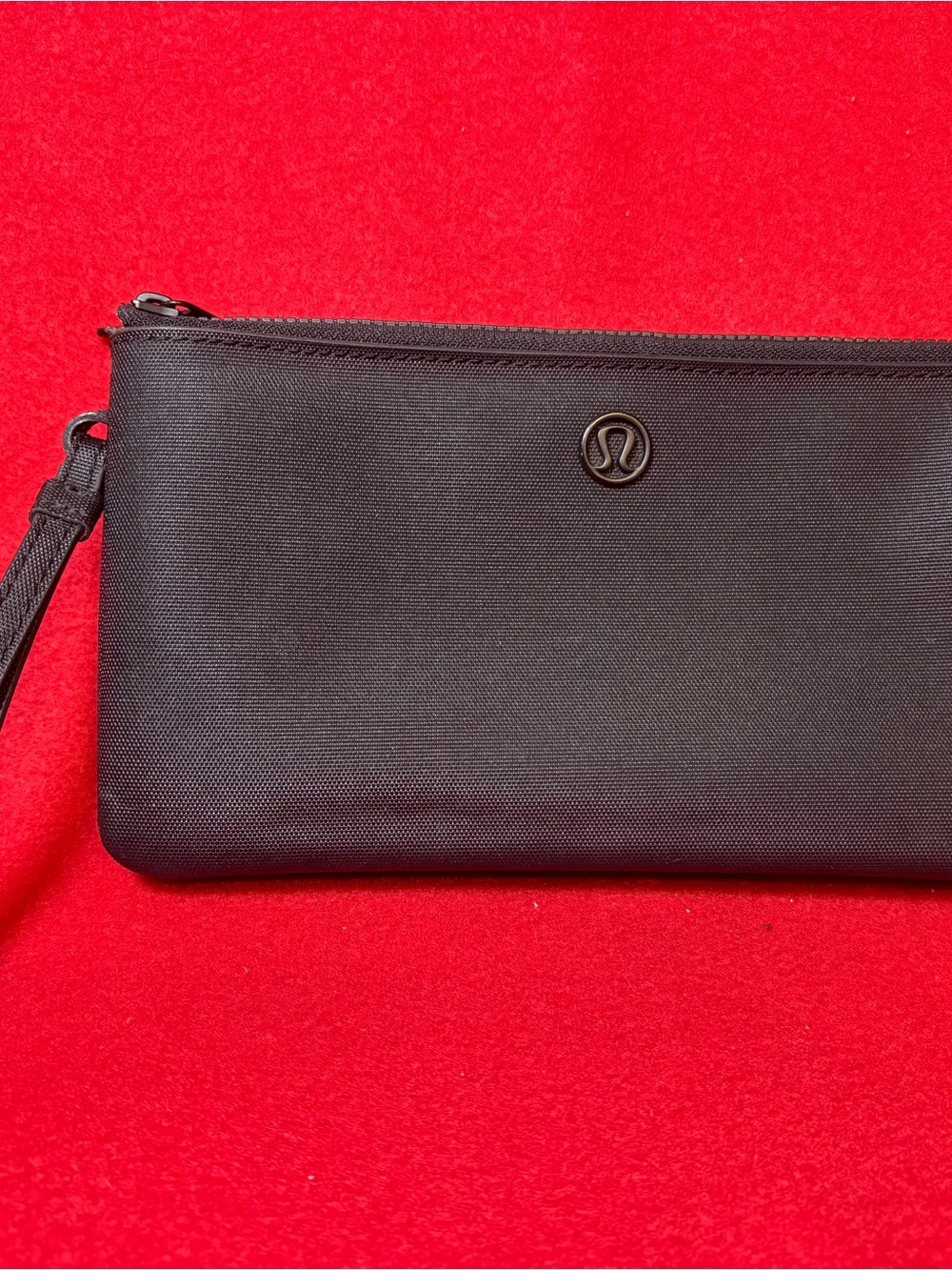 Lululemon Dual Pouch Wristlet in Black 🖤